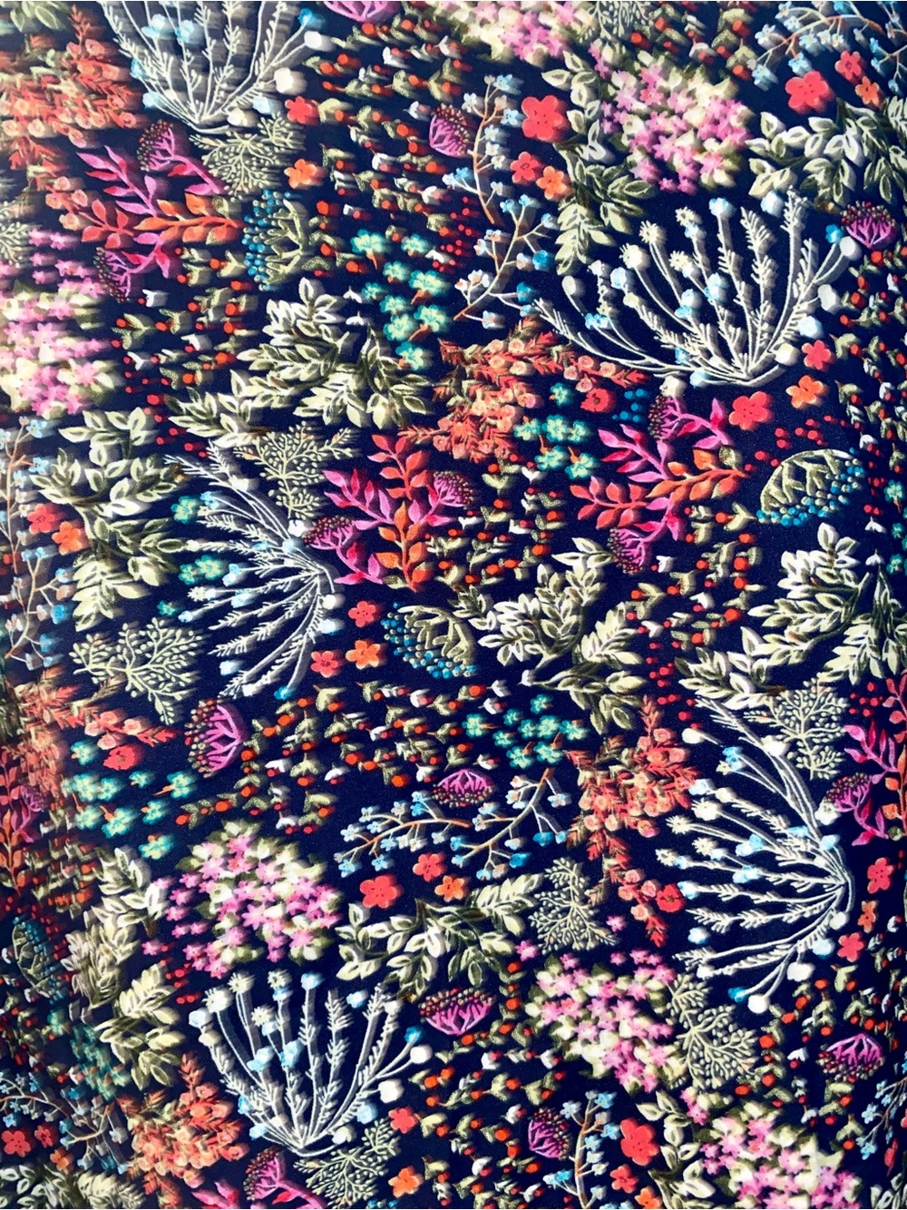 Floral Sleeveless Tank Top - Navy Multi - Picture 2 of 4